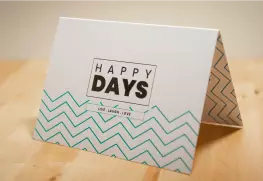 Raised Spot UV Greeting Cards Printing